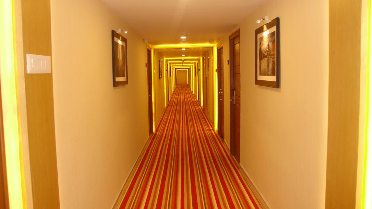 Hotel Mahi'S Gateway Coimbatore Esterno foto