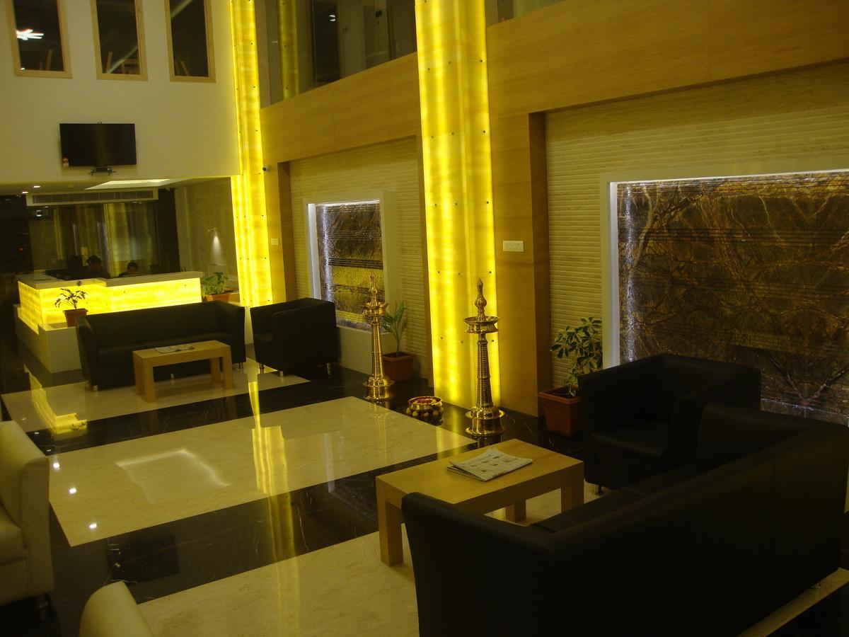 Hotel Mahi'S Gateway Coimbatore Esterno foto