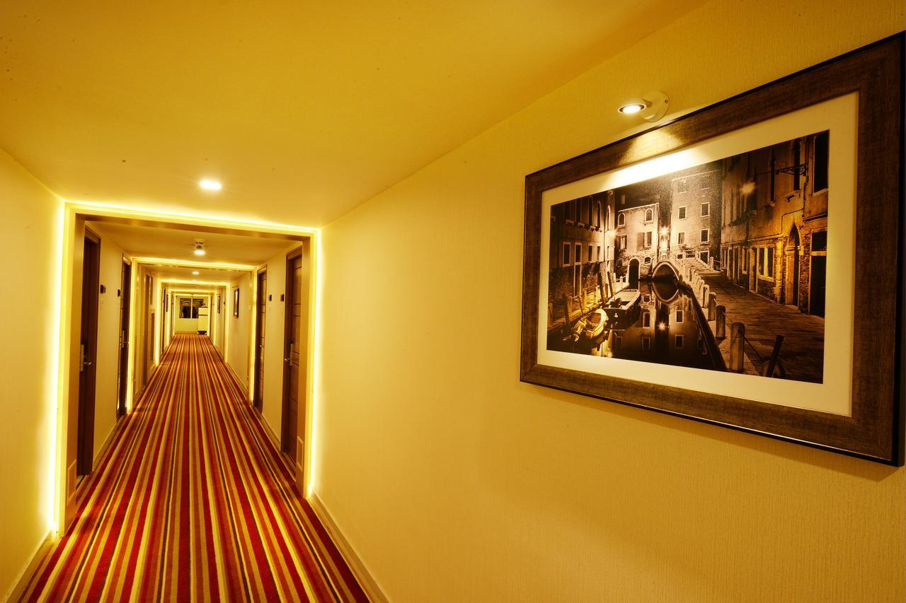 Hotel Mahi'S Gateway Coimbatore Esterno foto