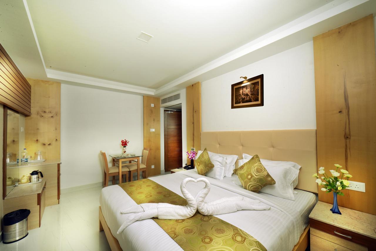 Hotel Mahi'S Gateway Coimbatore Esterno foto