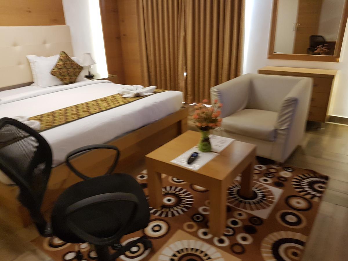 Hotel Mahi'S Gateway Coimbatore Esterno foto