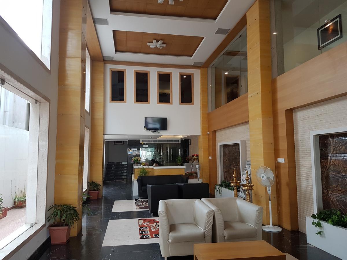 Hotel Mahi'S Gateway Coimbatore Esterno foto